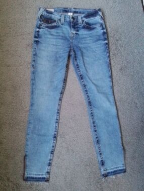 NWOT True Religion Halle Mid Rise Super Skinny Light Blue Skinny Jeans